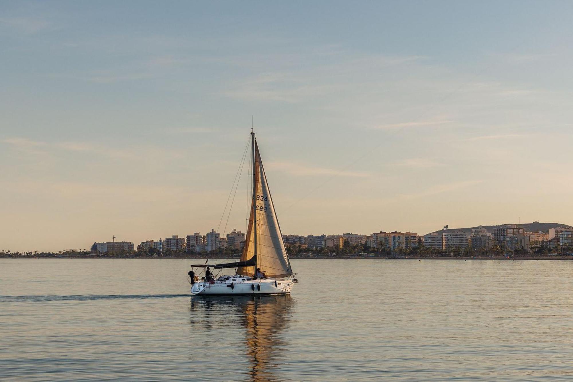 A&N Estudio Plaza, Junto A La Playa, En El Centro 토레델마르 외부 사진