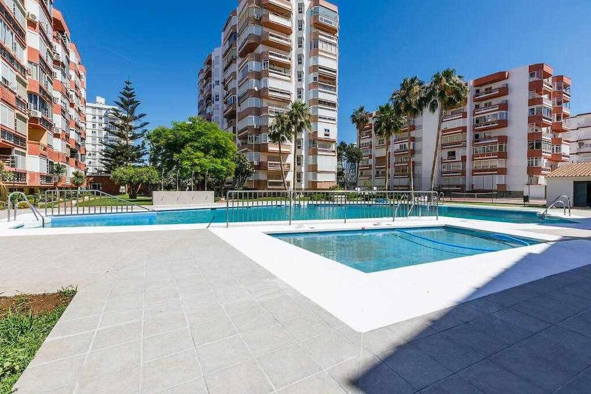 A&N Estudio Plaza, Junto A La Playa, En El Centro 토레델마르 외부 사진