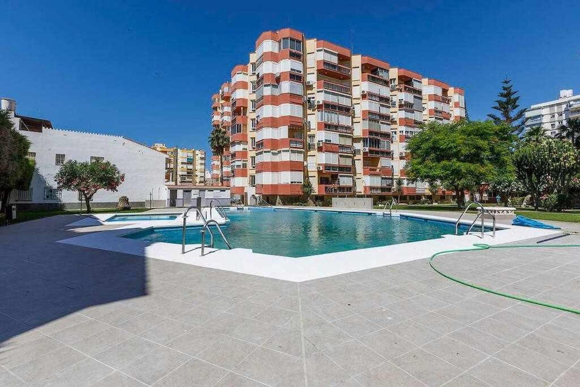 A&N Estudio Plaza, Junto A La Playa, En El Centro 토레델마르 외부 사진