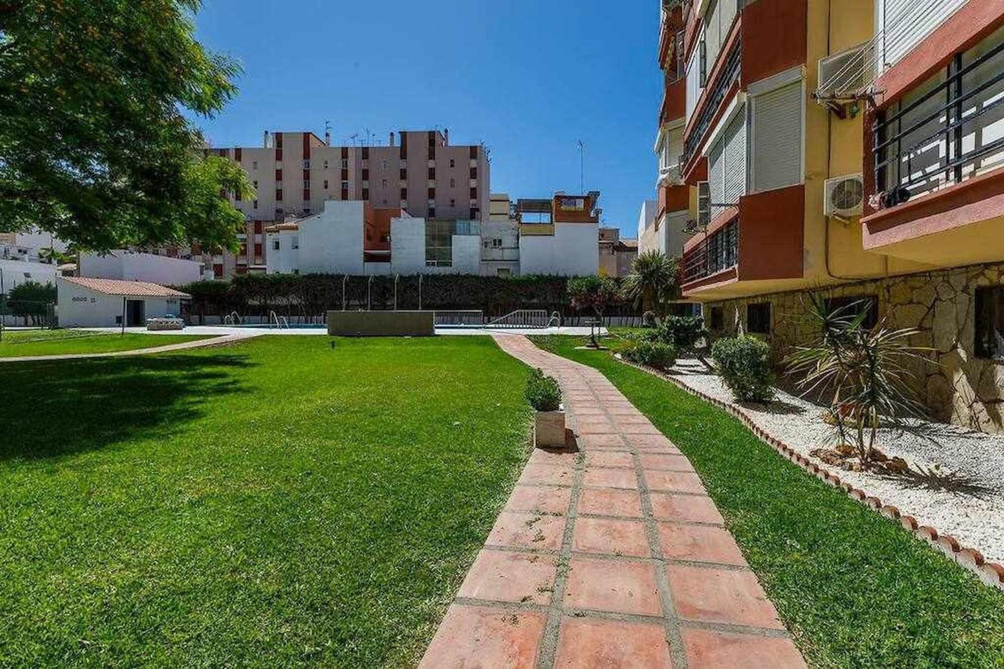 A&N Estudio Plaza, Junto A La Playa, En El Centro 토레델마르 외부 사진